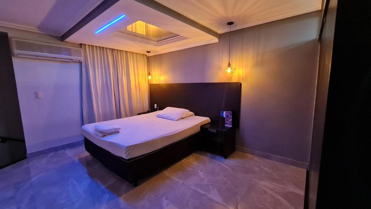 Gran Motel Taguatinga Bagian luar foto