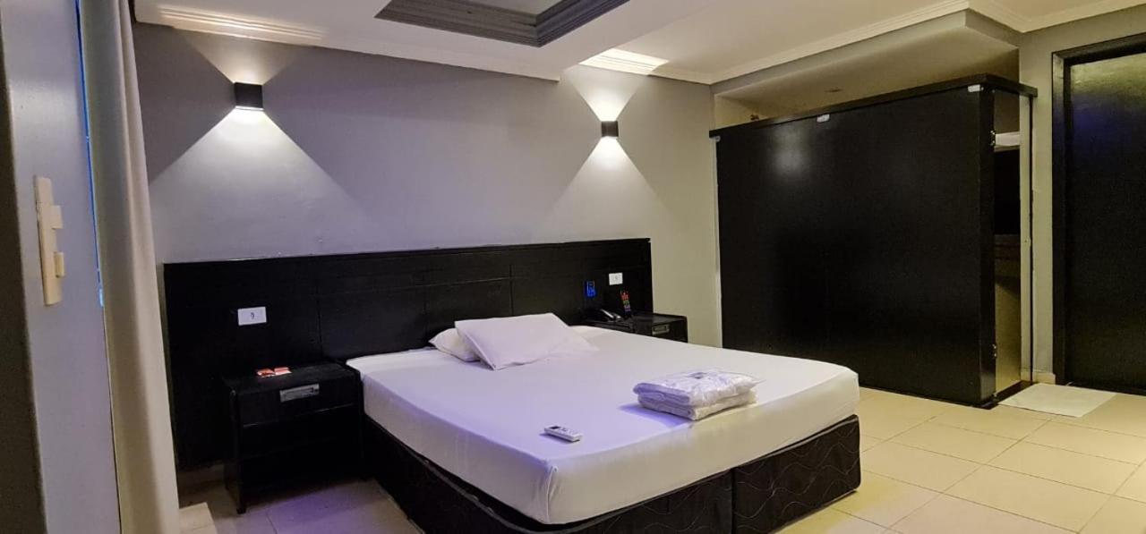 Gran Motel Taguatinga Bagian luar foto